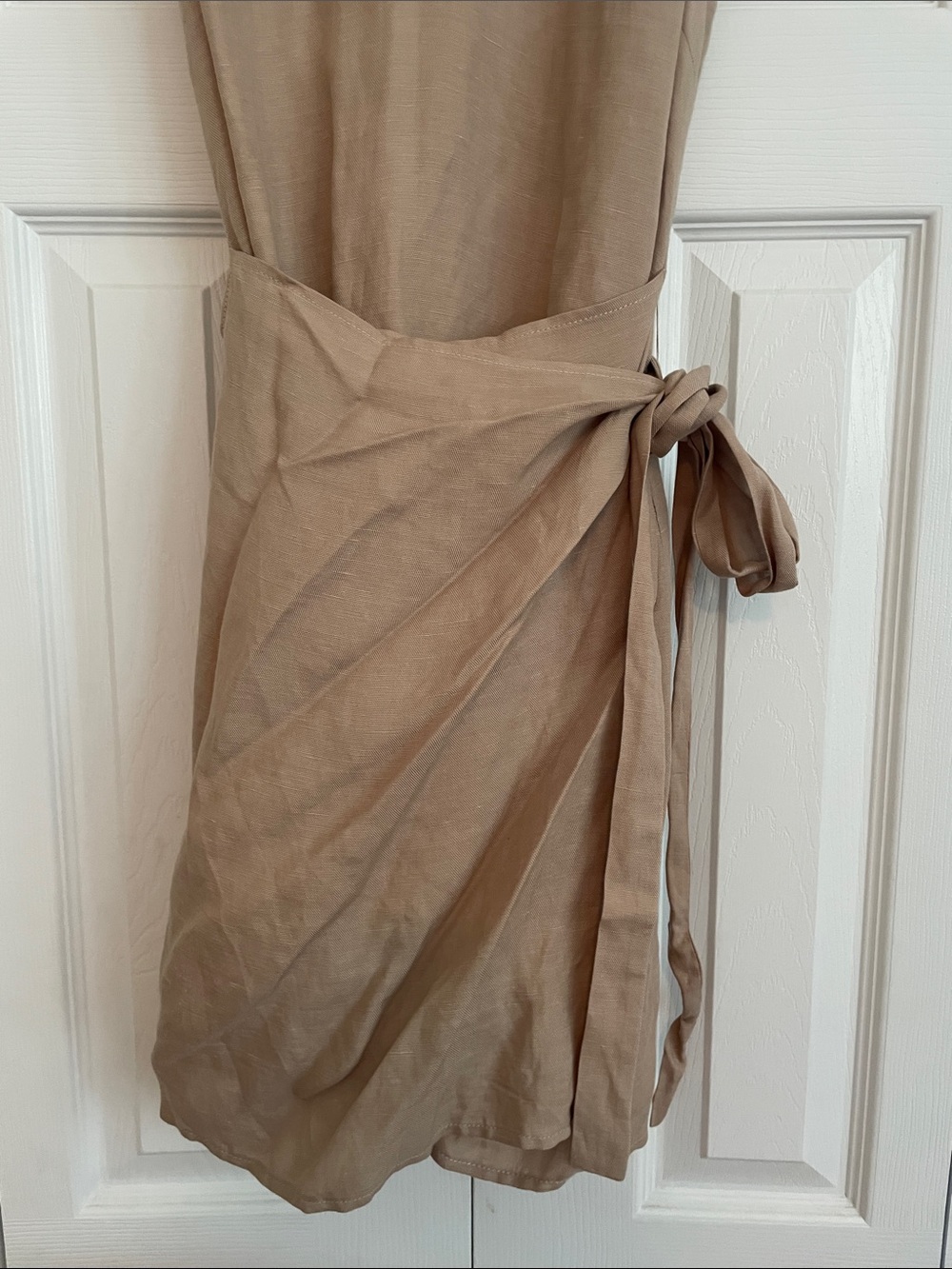 New Astr the Label Odette Linen Blend Wrap Dress size Small - Picture 8 of 12